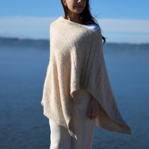 Phillippa poncho